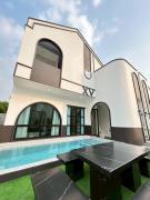 See Sky Poolvilla Khao Yai