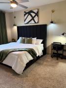 Olive Island Retreat 1bed, 1ba