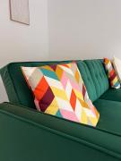 Cosy 8-Bed Dover, Sleeps 8, EV and Free Parking