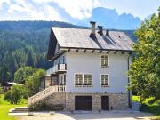 Dolomiti Garden Flat near Cortina