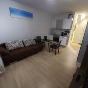 1-Zi Apartment Nähe U-Bahn U-3, Balkon, Garage