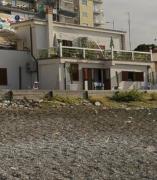 Beach Hotel 14Leoni b&b