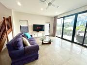 Modern 4BR 3Bath Duplex near Train Station Stylish Comfortable