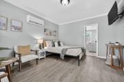 Sunny Pensacola Studio Near Beach and Downtown
