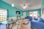 Panama City Beach Condo with Beach and Pool Access!
