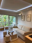 Charmant studio avec grande terrasse