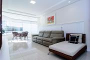 Apartamento amplo em Jurerê TF1181