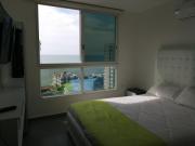 Enjoy your vacation in this beautiful 9th floor Suit