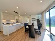 Aalto Retreat 3 - Chic Modern Close to Everything