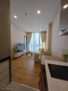 Brand New 2 bedroom near Paragon
