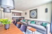 UrbanFlat 131 - Amazing apartment in the center of Paris