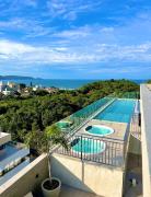 Luxo e conforto perto do mar