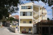 Apartments by the sea Podgora, Makarska - 2615
