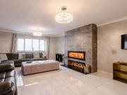 Top Stratton Strawless