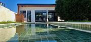 Casa de un ambiente con piscina y quincho