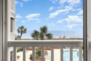 Beachfront 3BR 3Bath Condo and Pool