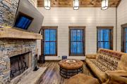Top Clarkesville