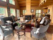 Luxurious Log Home with Madison River Views near Three Dollar Bridge, J & J Ranch, Montana