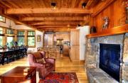 Modern Woodland Cabin Getaway with a Fireplace in Truckee, California