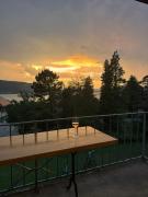 La-Villanelle - Magnifique vue sur le lac, 5 minutes à pied de la plage