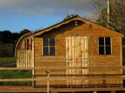 Charming Cabin Rental for Two Guests by the River Shannon, Ireland