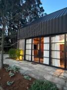 The Barn at Stonewalls - Farm stay in 25 acres