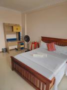 Lemon tree apartment