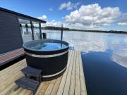 Houseboat Mookerplas met Hottub