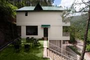 Spring Hills 4BD Kasauli glass attic Villa cook