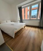 Ideal Room Near Gare du Midi