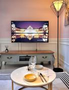 New, 7min to Sinnonhyeon St, to 7min Airport bus stop, Arena House with full options and 2 bedrooms located in Gangnam-gu