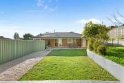 Top Kelmscott