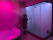 La Suite Interdite Jacuzzi, Sauna & Pièce Secrète