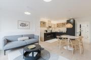 Beautifully Curated 2BD Flat Heart of East London