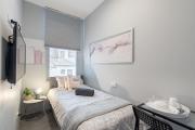 Classic King Single Ensuite Room - AC - Next to CBD - Near Central Station& Townhall& Chinatown& Darling Harbour& UTS& USYD