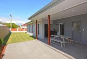 Top Burrum Heads