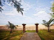 Ocean Breeze Residence