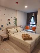 NEW vibrant and festive 1-bedroom condo in the heart of Hua-Hin
