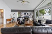 Top Thornbury