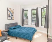 Albany Studio with Kitchen, WiFi, Gym and Game Room Near Capitol