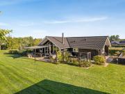 Holiday Home Gret - 700m from the sea by Interhome