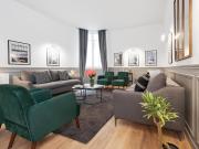 LivinParis - Luxury AC 4 Bedrooms Arc de Triomphe