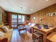 Appartement Duplex Intimiste avec Wifi, Balcon et Proche Pistes à Val-dIsère - FR-1-694-135