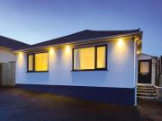 Bournemouth Spa Retreat - Hot Tub - Sauna - Cold Plunge