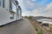 Top Seahouses