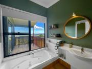 Top Mount View