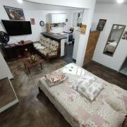 Casa em frente a praça principal