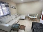 Departamentos frente al shopping