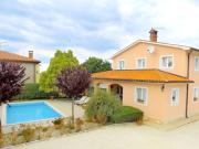 Villa in Pula 42 with swimming pool