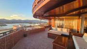 Three Bedrooms Rooftop Seaview